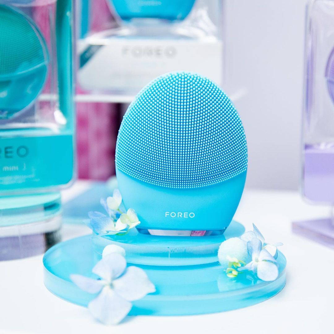 เครื่องล้างหน้าอัจฉริยะ FOREO LUNA 3 Combination Skin_6